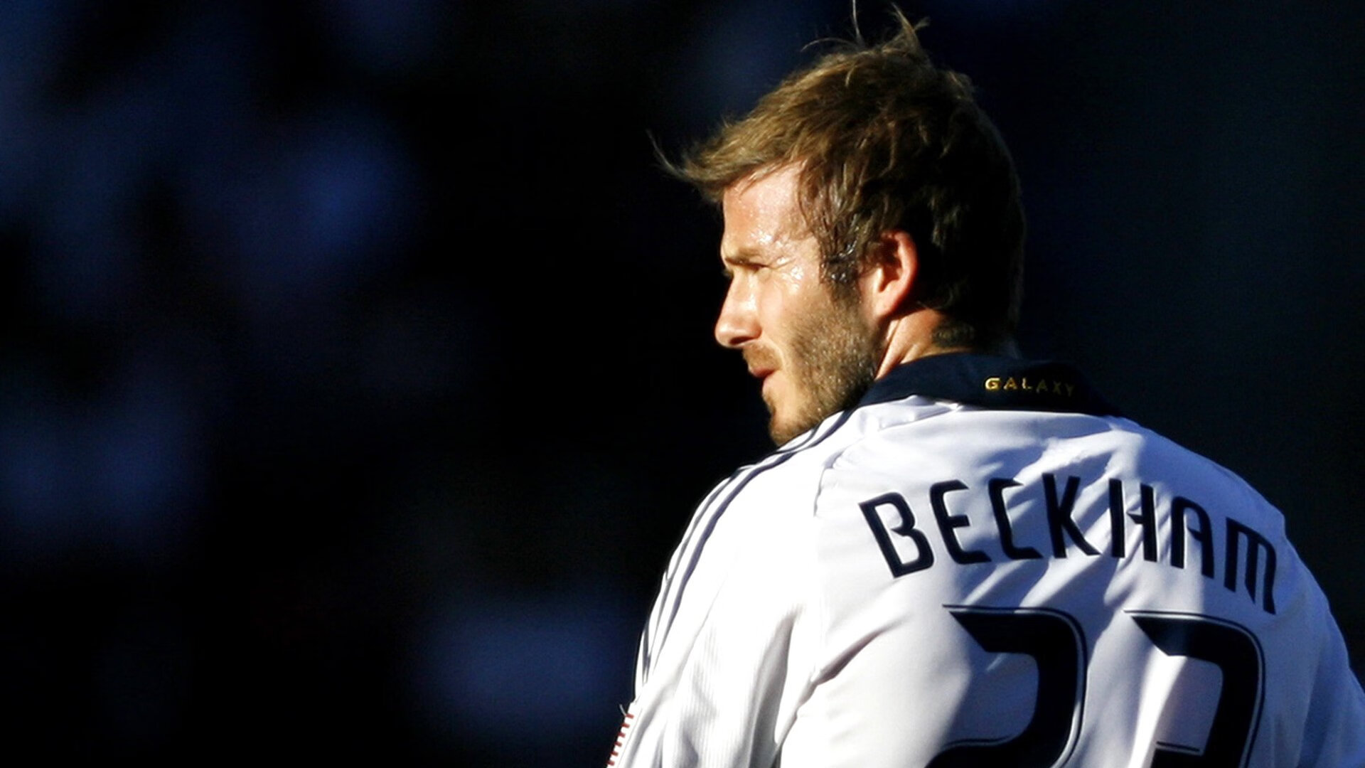 传奇主帅!70岁贝尔萨:希望与利兹联之间的羁绊永不终结,贝尔萨在利兹联球迷中的地位